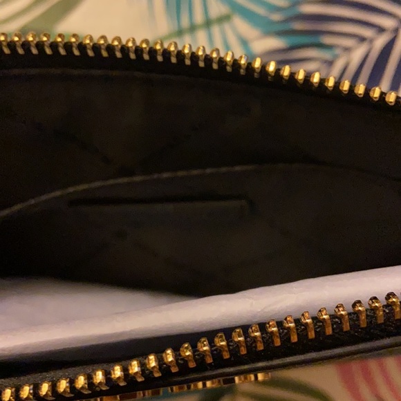 Michael Kors Jet Set Large Clutch Wristlet Leather Black Zipper Wallet Bag NWT - Picture 7 of 10